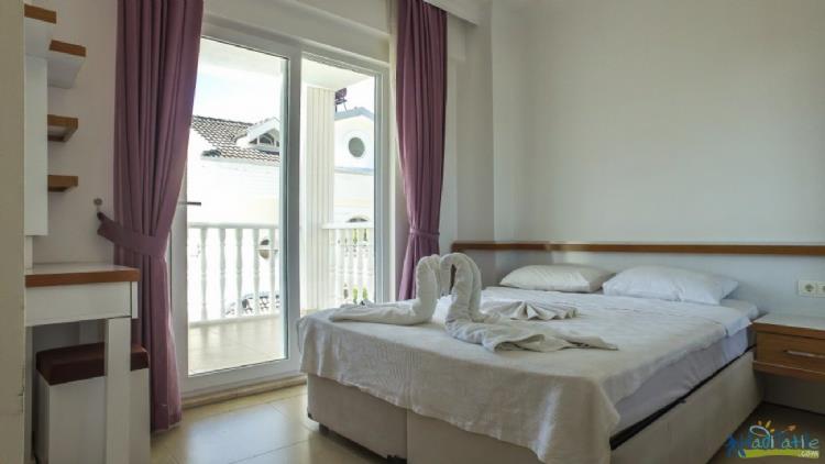 Fethiye Ölüdeniz'de doğa içinde müstakil villa